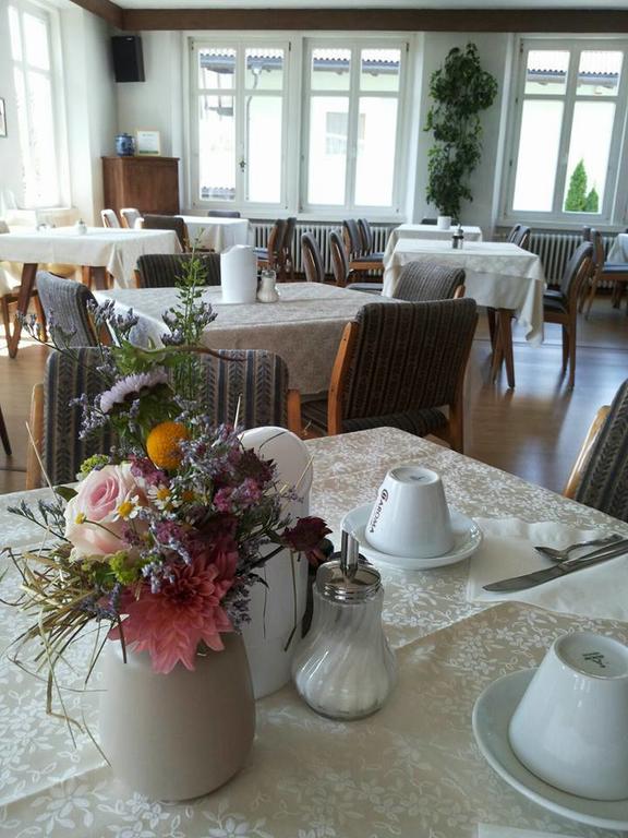 Gasthof Albergo Kreuzwirt Фіє Екстер'єр фото